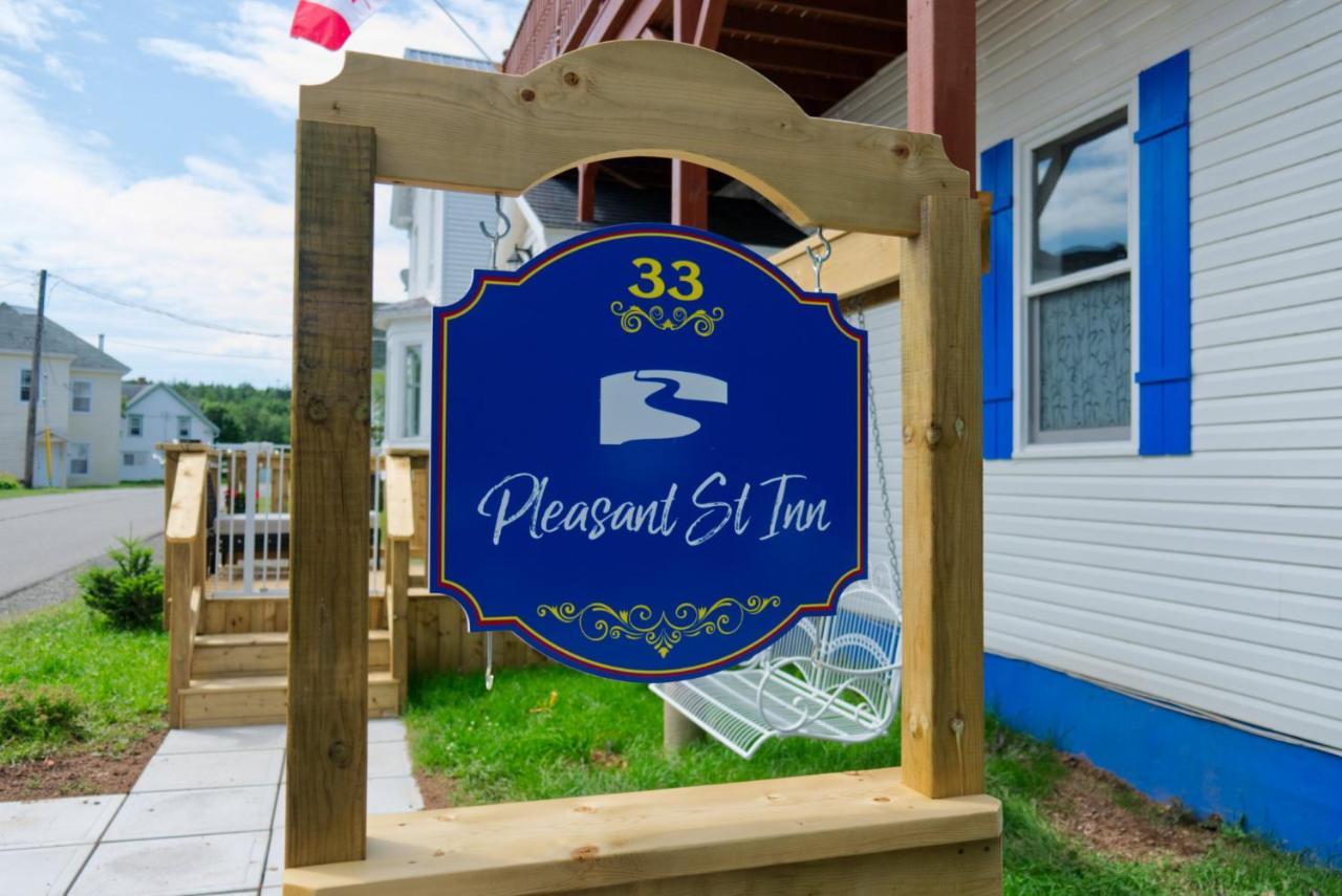 Pleasant Street Inn Parrsboro Exteriör bild
